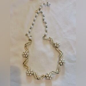 Vintage gold plated and white pearl necklace